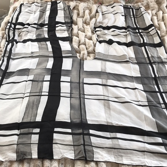 European Shawl Scarf wear Multiple Ways Graphic OS - Picture 6 of 12